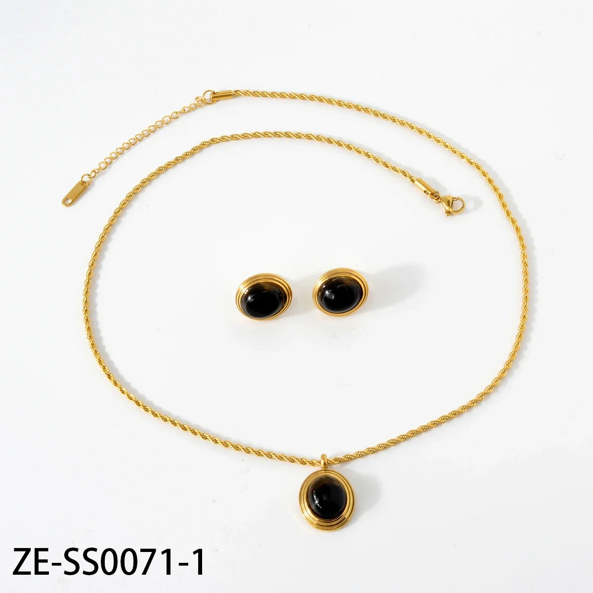 Retro-style jewelry set feminine bohemian charm.